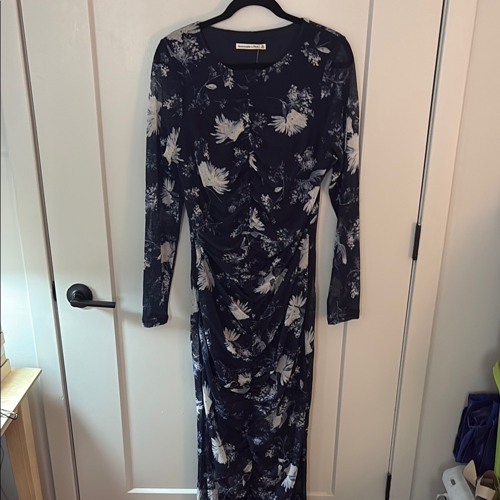 Abercrombie mesh ruched midi dress